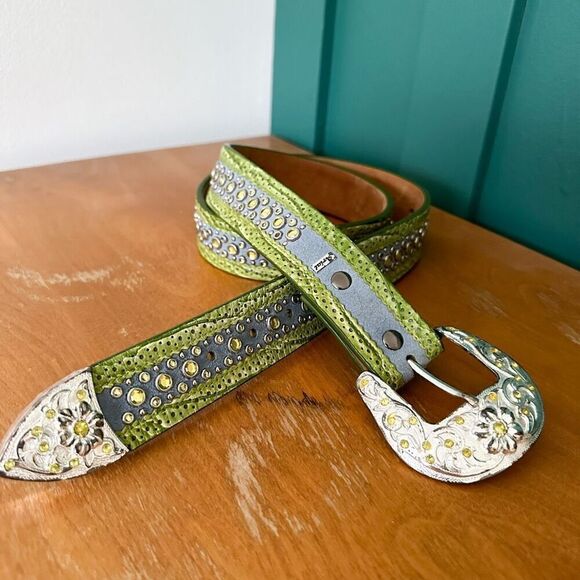 Ariat Women’s Suede Dusty Blue Green Leather Heavily Beaded Chartreuse Stone Bel - Picture 6 of 9